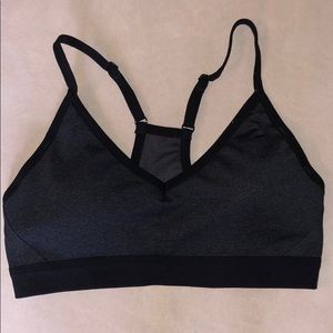 NIKE SPORTS BRA SIZE S WORN ONCE LIKE NEW WOT